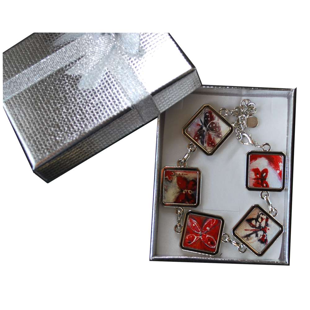 Bracelet with butterfly charms in a decorative box