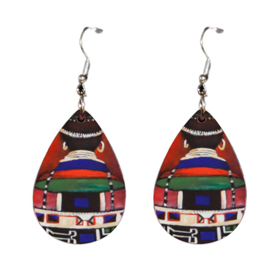 Teardrop-shaped earrings with colourful ethnic art