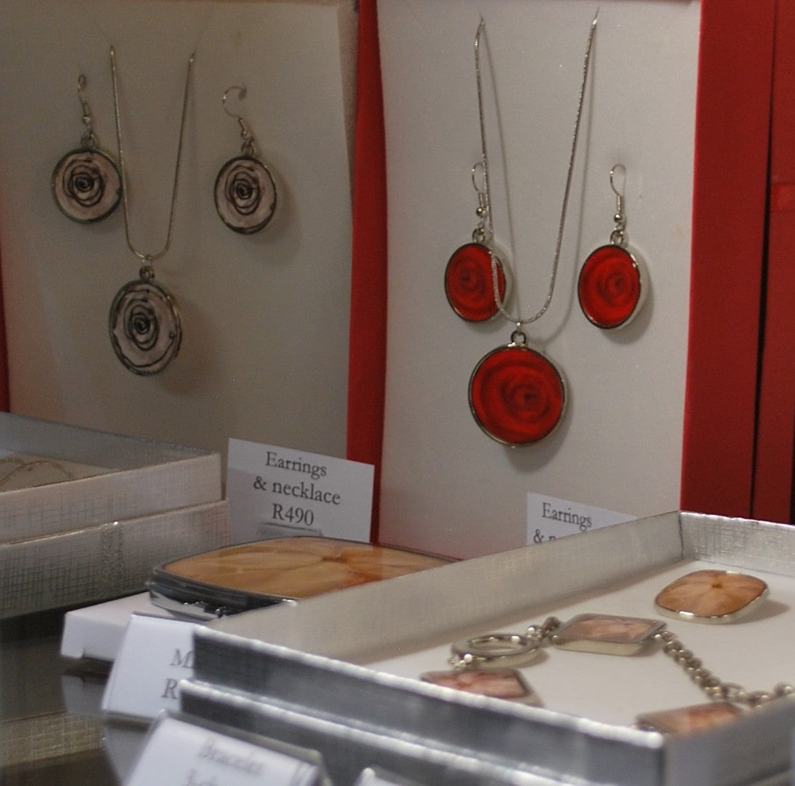 Jewellery gift sets for women by Idalet and Erica